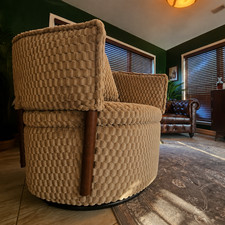 Mid-Century Modern Style Wood-Framed Accent Armchair with Green Upholstery — listing 2
