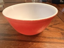 Vintage Pyrex Primary Red Nesting Mixing Bowl (403, 2.5qt) 402 — listing 2