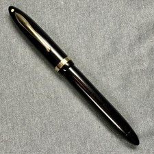 Sheaffer Burgundy Fountain Pen with Gold-Filled Cap Band and Clip