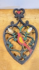 Cast Iron 8-Cavity Heart-Shaped Muffin / Cornbread Baking Mold with Center Handle — listing 4