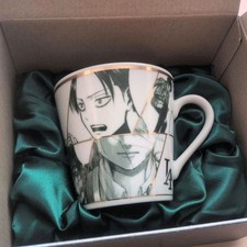 Attack on Titan (Shingeki no Kyojin) Exhibition FINAL Official Trading Card / Postcard Set in Book-Style Case