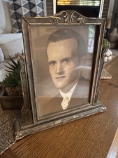 Antique Art Deco Swivel Tabletop Picture Frame with Ornate Cast Crest — listing 5