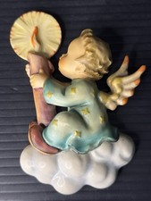 Goebel Hummel Wall Plaque Depicting Girl Carrying Cake, Relief Molded Ceramic — listing 4