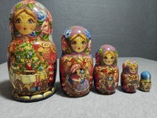 Russian Matryoshka Nesting Dolls, 5-Piece Set, Red with Pink Roses