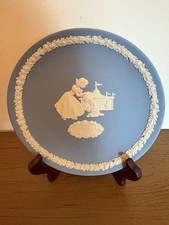 Wedgwood Disney Snow White and the Seven Dwarfs Bone China Collector Plate, 8.5" — listing 5
