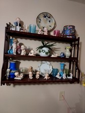 Vintage Wall-Mounted Wooden Curio Display Cabinet with Glass Door and Turned Finials — listing 5