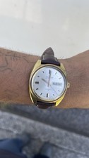 Vintage 1970s Waltham Day-Date Men's Watch, Gold-Tone Cushion Case with Silver Dial, Red Baton Markers, Swiss Made Incabloc, Expansion Bracelet — listing 3