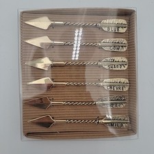 Arrow-Shaped Cheese Markers Set of 6 with Engraved Labels (Blue, Cow, Sharp, Chevre, Sheep, Mild)