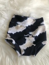 Handmade Baby Bummies Shorts - Hocus Pocus Halloween Print, Size 0-3M — listing 3