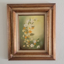 Original Floral Still Life Oil Painting of White Lilies, Signed T. Miles, Framed — listing 2