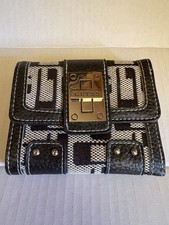 Guess Cream and Beige G-Logo Monogram Trifold Wallet — listing 4