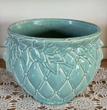 Vintage Pink/Mauve Glazed Ribbed Flower Pot Planter with Embossed Maple Leaves, McCoy-style Art Pottery — listing 5