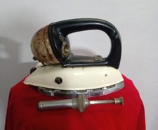 Vintage Tilley DN.250 Paraffin Pressure Domestic Iron in Original Box — listing 2