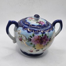 Vintage Porcelain Covered Sugar Bowl with White Scroll Damask Pattern and Platinum Trim — listing 6
