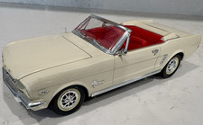 Mira 1:18 Scale 1964-1966 Ford Mustang Convertible Diecast Model Car, Red — listing 5