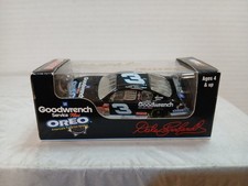 Dale Earnhardt #3 GM Goodwrench Service Plus Monte Carlo 1:64 Diecast