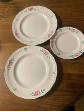 Swinnertons Staffordshire 'Luxor Vellum' Floral Demitasse Cups & Saucers Set — listing 5
