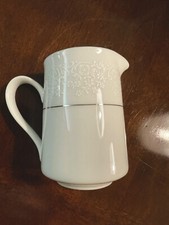 Noritake Tahoe 2585 Creamer and Covered Sugar Bowl Set — listing 6