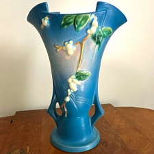 Roseville Pottery Snowberry Pattern Vase in Blue — listing 6