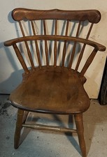 Vintage Solid Wood Colonial-Style Low-Back Captain's Chair (Mate's Chair) — listing 2