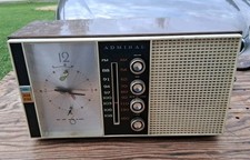 Admiral Model Y3817 Mid-Century Tube Clock Radio — listing 6