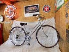 Schwinn World Vintage Mixte Road Bicycle with Rear Rack — listing 3