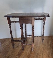 Antique American Sheraton Drop-Leaf Table with Turned Legs — listing 6