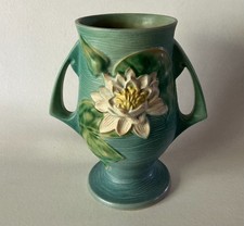 Roseville Pottery Water Lily Cornucopia Vase in Brown/Green — listing 2