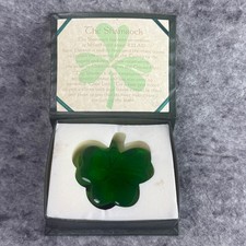 Green Glass Shamrock / Four-Leaf Clover Tea Bag Holder — listing 4