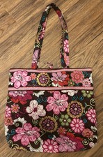 Vera Bradley Grand Traveler / Weekender Bag in Mod Floral Blue