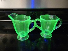 Vintage Uranium Vaseline Glass Small Creamer Pitcher with Clear Applied Handle — listing 2