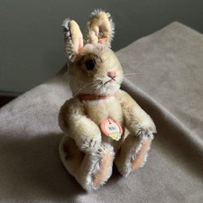 Steiff Niki Rabbit Limited Edition Mohair Bunny with Daffodil, 2010, No. 00667 — listing 5