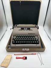 Smith-Corona Clipper Portable Typewriter with Case — listing 4