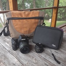 Pentax K-5 DSLR Camera Body with smc DA 18-55mm f/3.5-5.6 AL WR Zoom Lens