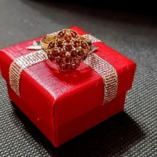 Vintage Gold-Vermeil Sterling Silver Garnet Cluster Ring with Rope Detail Shoulders — listing 3