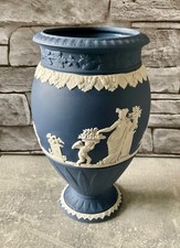 Wedgwood Portland Blue Jasperware 'Bountiful' Vase, Dark Blue Dip, 8 inch (20cm) — listing 3