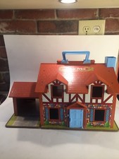 Fisher-Price Little People Play Family Tudor House #952 with Furniture