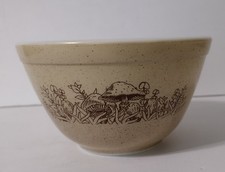 Vintage Pyrex 'Forest Fancies' Mushroom Nesting Casserole Dish Set (3 pieces) — listing 5
