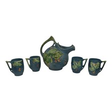 Roseville Pottery Bushberry Pattern Tilt Pitcher (Ice Lip) in Brown — listing 3