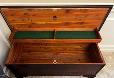 Lane Cedar Chest with Faux Drawer-Front Mule Chest Design, Maple Finish — listing 6