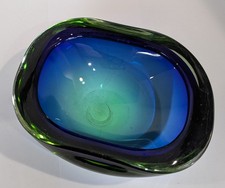 Murano Sommerso Art Glass Apple-Form Bowl with Gold Aventurine Center — listing 6