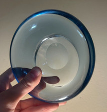Mid-Century Danish Smoke-Teal Art Glass Bowl with Pulled Pinch Corners — listing 3