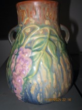 Roseville Pottery Wisteria Two-Handled Vase, Shape 634-7 — listing 6