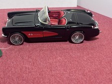Sunnyside Classics Collection 1968 Chevrolet Corvette L88 1:24 Scale Diecast Model, Red
