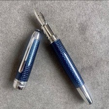 Montblanc-Style Fountain Pen with Gray Harlequin/Diamond Pattern Barrel and Gold Nib — listing 2