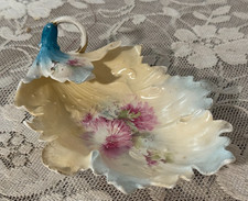 Hand-Painted Porcelain Leaf-Form Dish with Gilt Veining and Applied Berry — listing 6