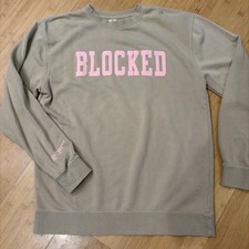 Call Her Daddy 'Boyfriend World Tour' Cropped Graphic T-Shirt — listing 5