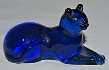 Blue Glass Sitting Cat/Kitten Figurine, 2.5 inch Miniature — listing 4