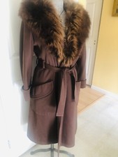 Vintage Brown Fur Jacket with Vertical Pelt Construction — listing 4