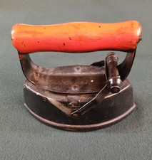 Antique Cast Iron Sad Iron Bodies - Asbestos & Gensible No. 2 (Lot of Detachable-Handle Iron Bases) — listing 3